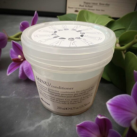 Davines What Bright Colours Minu Conditioner 8.77 oz - Picture 1 of 1